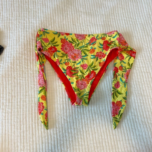 Floral swim bottom high waisted tie size medium - Picture 3 of 4